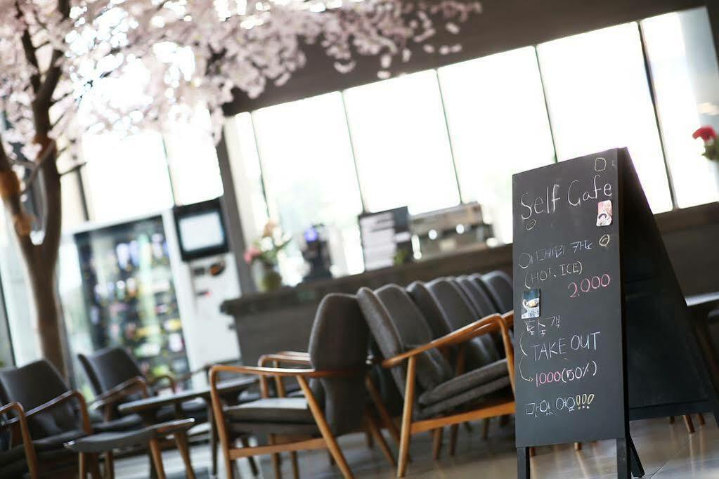 Sims Hotel Czedżu Zewnętrze zdjęcie